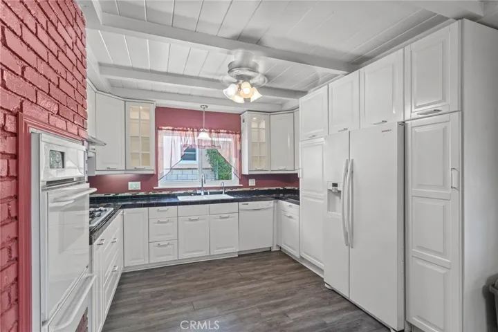 14740 Broadway, Whittier, California 90604