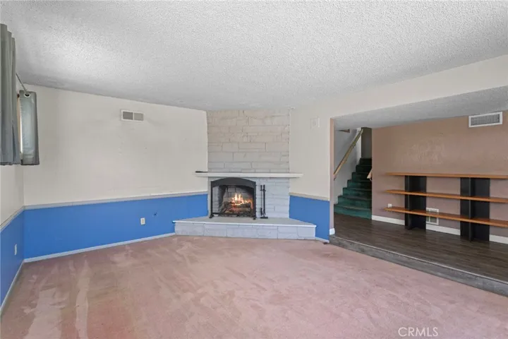 14740 Broadway, Whittier, California 90604