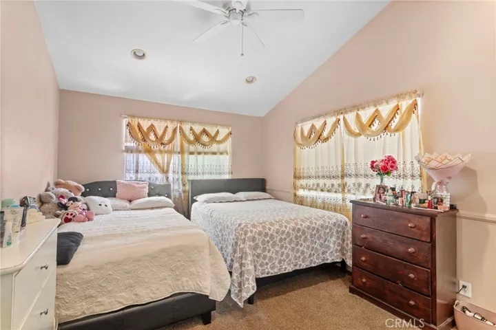 14740 Broadway, Whittier, California 90604