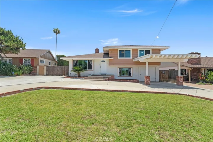 14740 Broadway, Whittier, California 90604