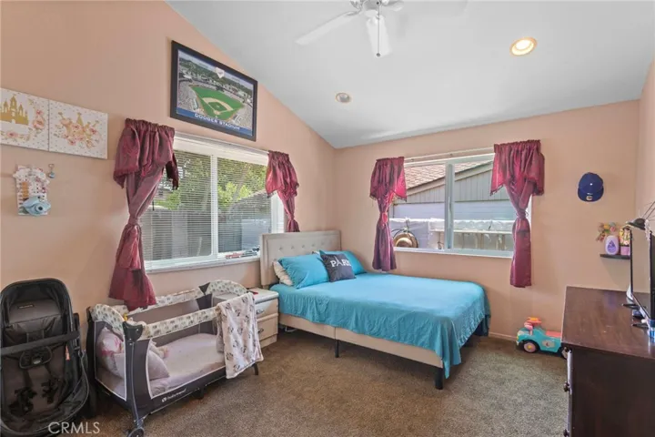 14740 Broadway, Whittier, California 90604