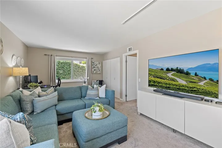 25521 Rhoda Drive, Mission Viejo, California 92691