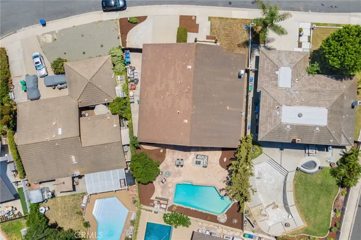 25521 Rhoda Drive, Mission Viejo, California 92691