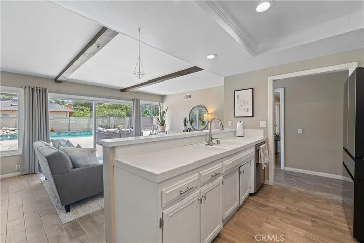 25521 Rhoda Drive, Mission Viejo, California 92691