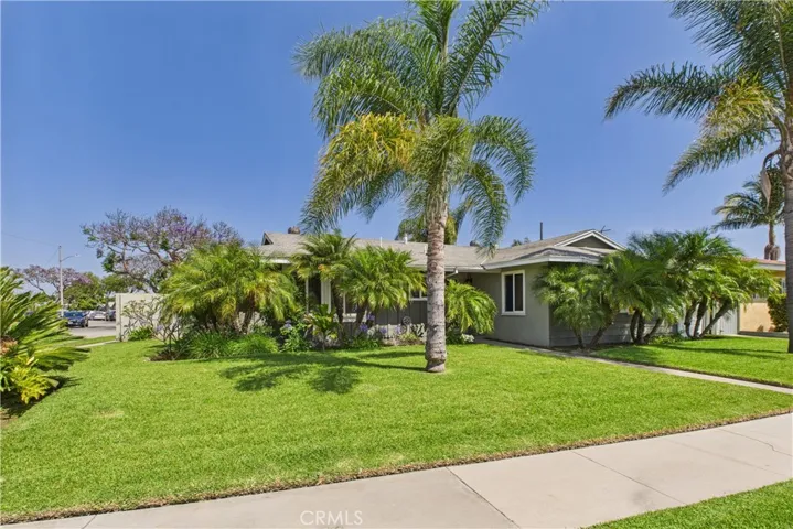 8412 San Marino Drive, Buena Park, California 90620