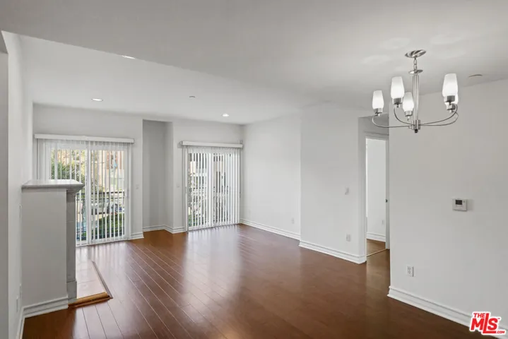 1212 Mcclellan Ph3, Los Angeles, California 90025