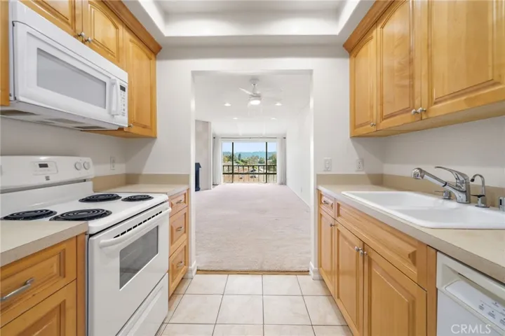 12830 Burbank Boulevard 320, Valley Village, California 91607