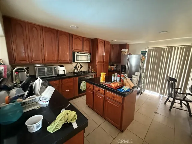 15055 Nottingham Way, Lake Elsinore, California 92530