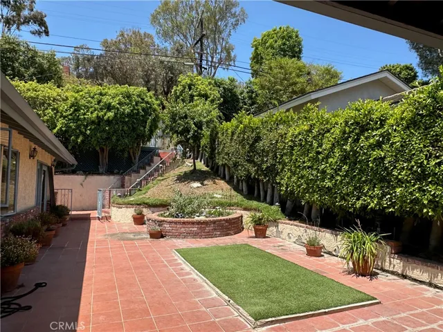 2737 Palos Verdes Drive N, Palos Verdes Estates, California 90274