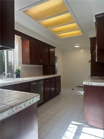 2737 Palos Verdes Drive N, Palos Verdes Estates, California 90274