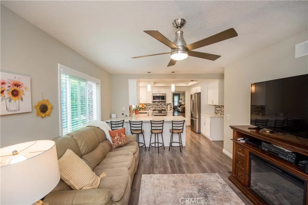 747 De Jesus, Placentia, California 92870 home-pic-21