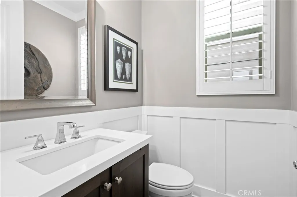 419 Aura Drive, Costa Mesa, California 92626 home-pic-5