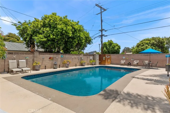 8736 Roosevelt Circle, Buena Park, California 90620
