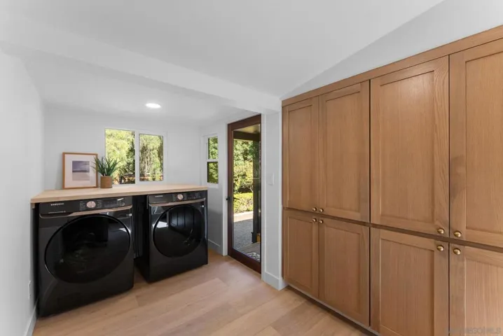 4621 Panchoy Dr, La Mesa, California 91941