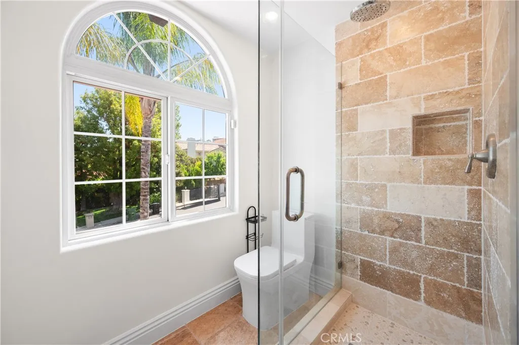 3856 Vista Linda Drive, Encino, California 91316 home-pic-53