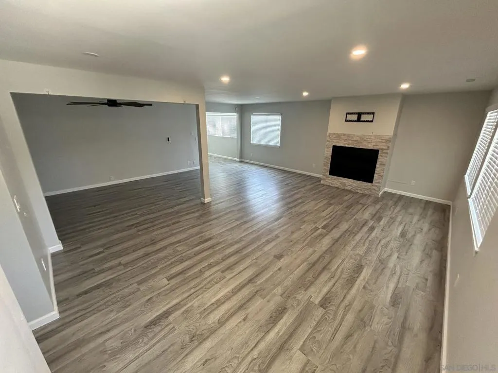 27452 Silver Lakes Pkwy, Helendale, California 92342 home-pic-6