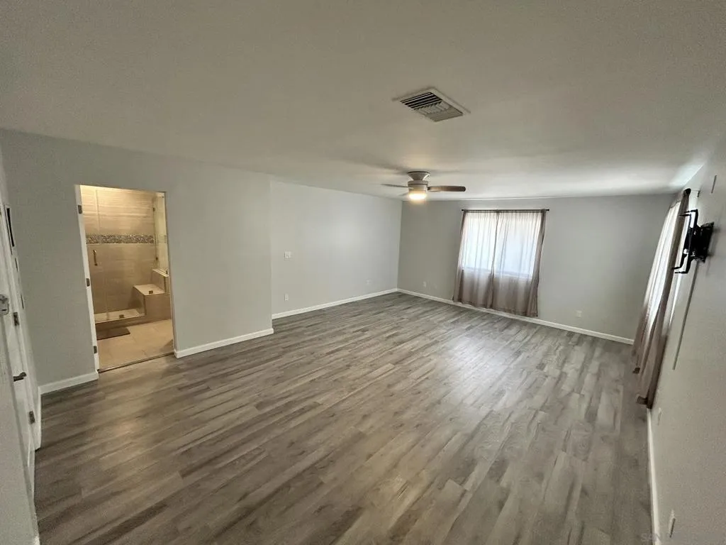 27452 Silver Lakes Pkwy, Helendale, California 92342 home-pic-10