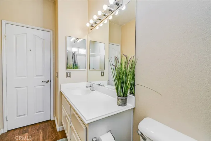 6174 Risingstar Drive, Eastvale, California 92880