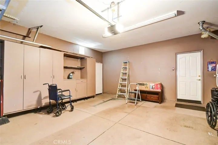 6174 Risingstar Drive, Eastvale, California 92880