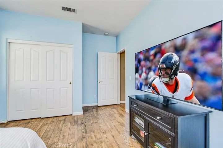 6174 Risingstar Drive, Eastvale, California 92880