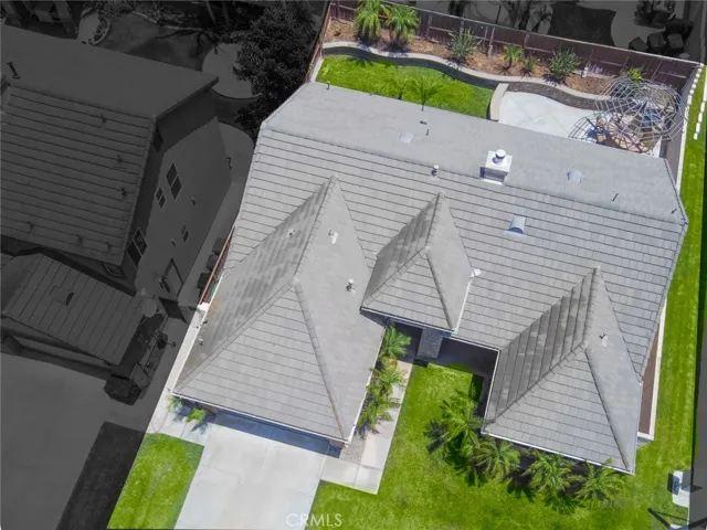 6174 Risingstar Drive, Eastvale, California 92880
