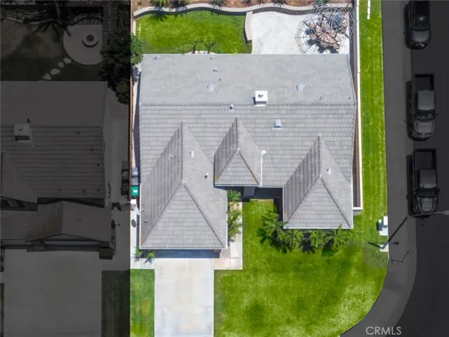 6174 Risingstar Drive, Eastvale, California 92880