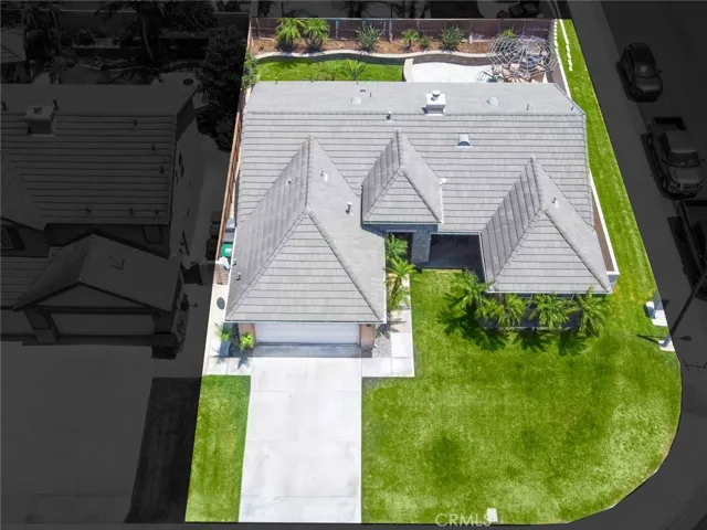 6174 Risingstar Drive, Eastvale, California 92880