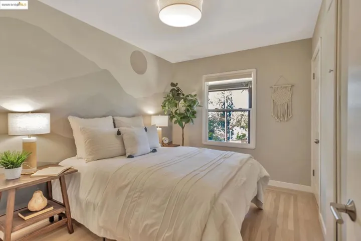 4053 Huntington, Oakland, California 94619