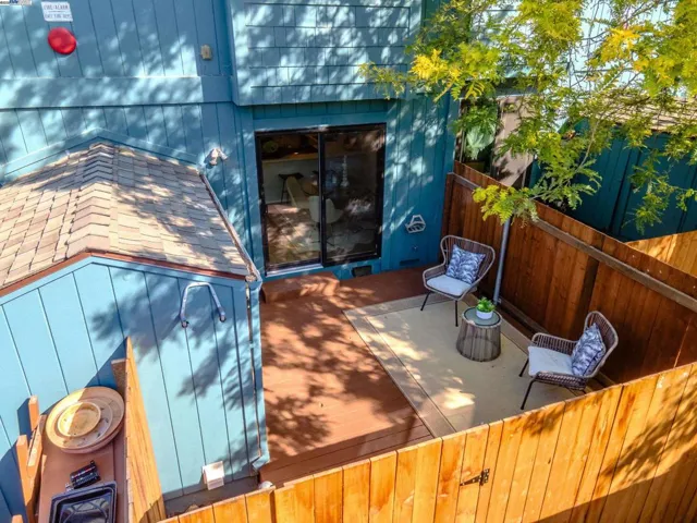 217 College View Dr, Rohnert Park, California 94928
