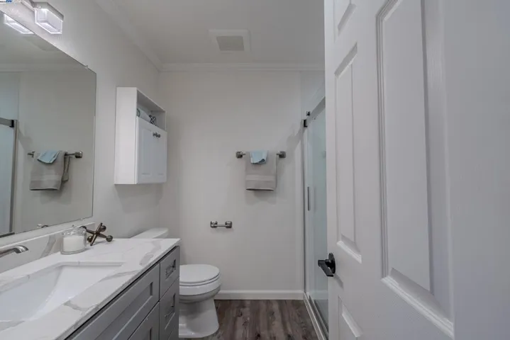 217 College View Dr, Rohnert Park, California 94928