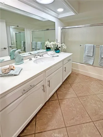 3525 Bahia Blanca W B, Laguna Woods, California 92637
