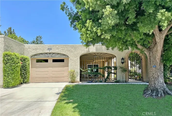3525 Bahia Blanca W B, Laguna Woods, California 92637