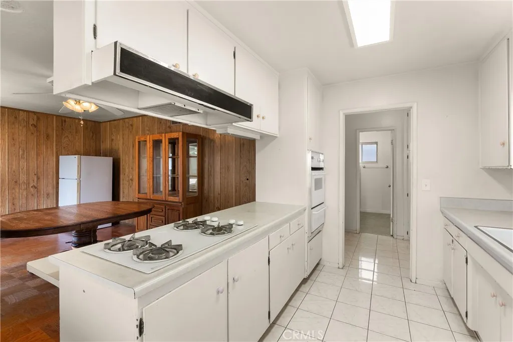 13562 Springdale Street, Westminster, California 92683 home-pic-9