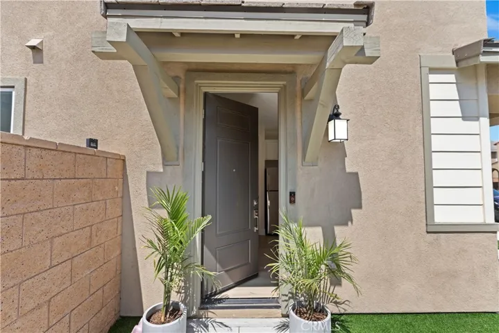 InLaw's Quarters - Private Entrance