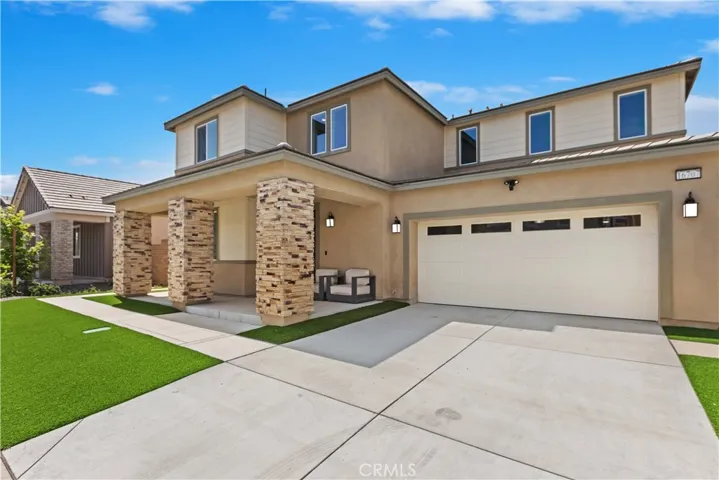 16707 Island Oak Street, Fontana, California 92336