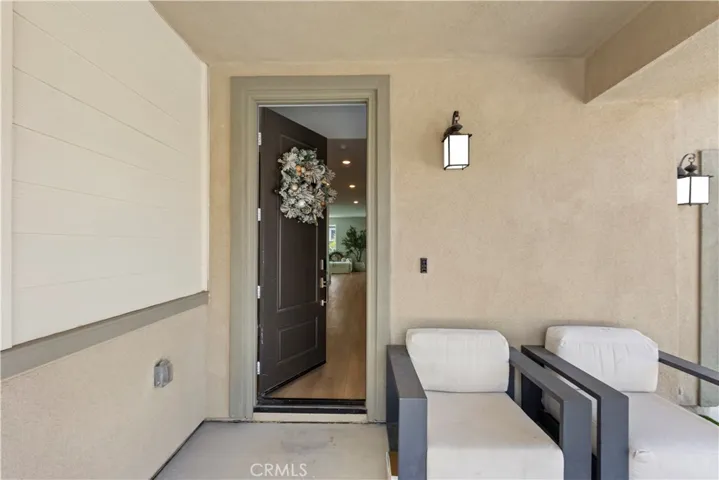 16707 Island Oak Street, Fontana, California 92336