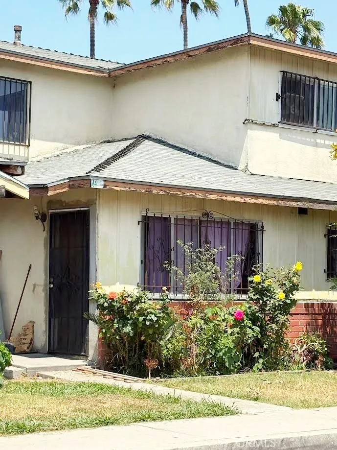 44 Camelback Avenue S 5, Carson, California 90745, 3 Bedrooms Bedrooms, ,2 BathroomsBathrooms,Residential,For Sale,Camelback,RS25142981
