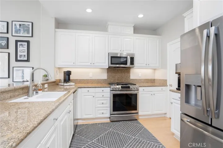 234 S Guadalupe Avenue E, Redondo Beach, California 90277