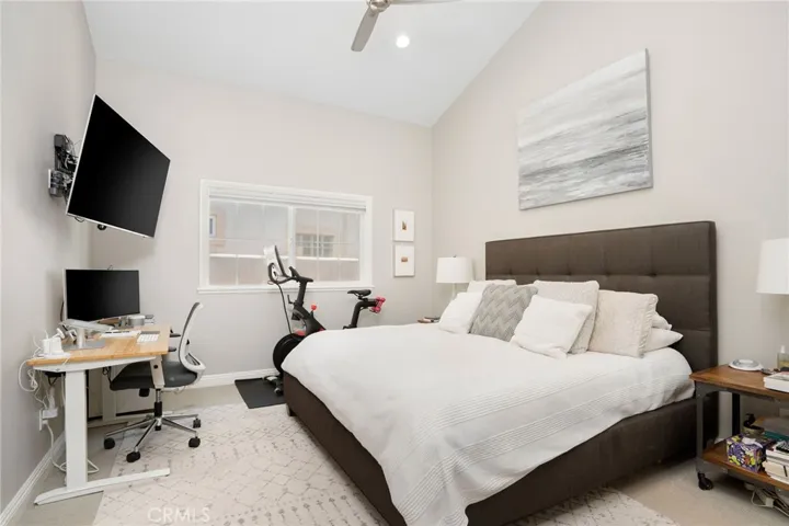 234 S Guadalupe Avenue E, Redondo Beach, California 90277