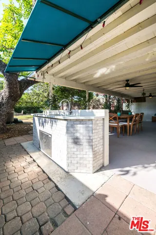 917 W Orange Grove Avenue, Burbank, California 91506