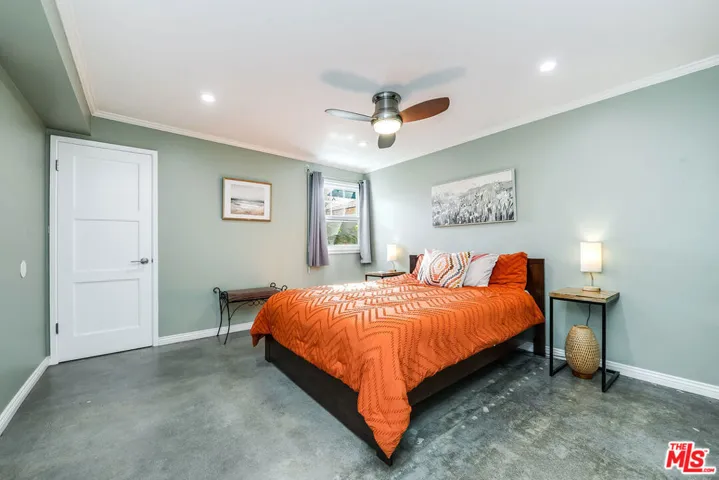 917 W Orange Grove Avenue, Burbank, California 91506