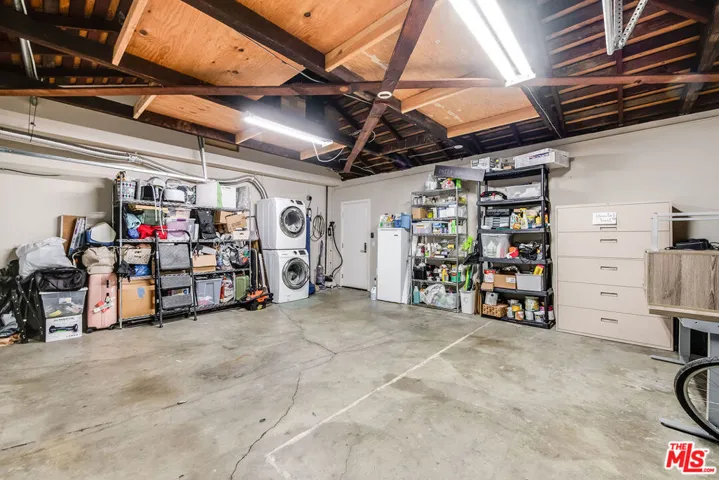 917 W Orange Grove Avenue, Burbank, California 91506