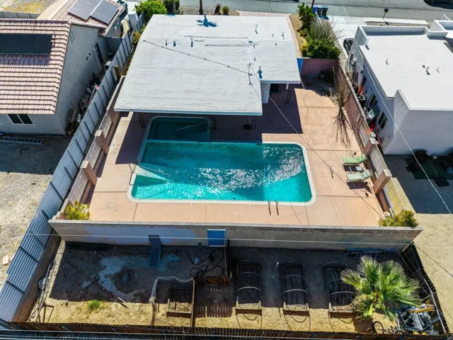 13777_Inaja_Street_Desert_Hot_Springs_32