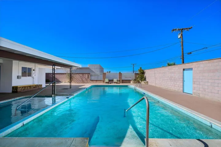 13777_Inaja_Street_Desert_Hot_Springs_19
