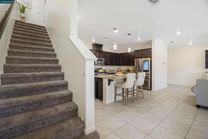 546 Avanti Way, Oakley, California 94561