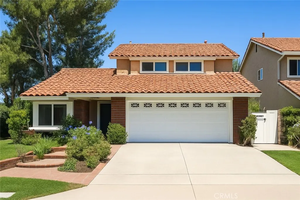 16329 Cherry Fall Lane, Cerritos, California 90703, 4 Bedrooms Bedrooms, ,3 BathroomsBathrooms,Residential,For Sale,Cherry Fall,RS25138744