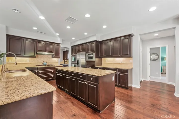 46379 Canyon Crest Court, Temecula, California 92592