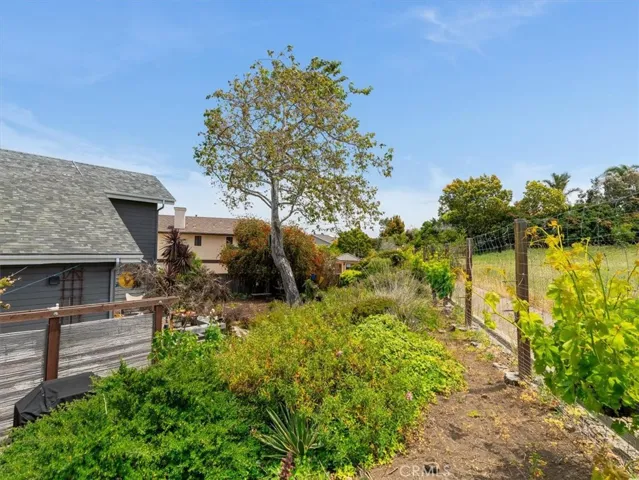 1750 La Luna Court, San Luis Obispo, California 93405