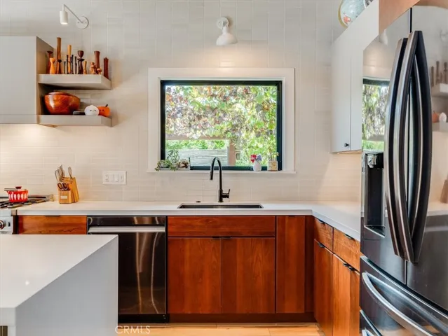 1750 La Luna Court, San Luis Obispo, California 93405