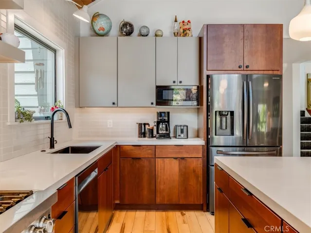 1750 La Luna Court, San Luis Obispo, California 93405